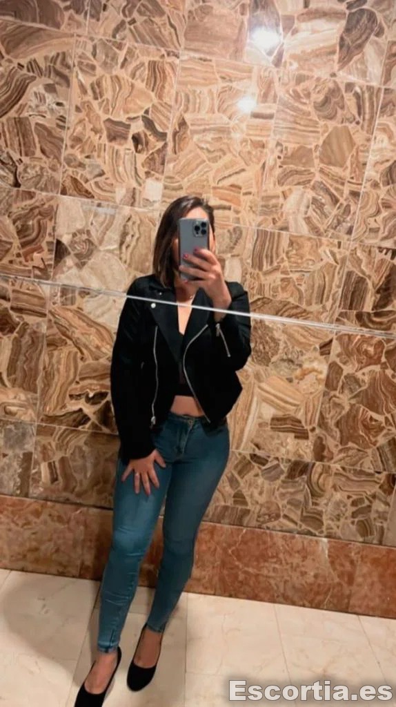Lorena photo 3
