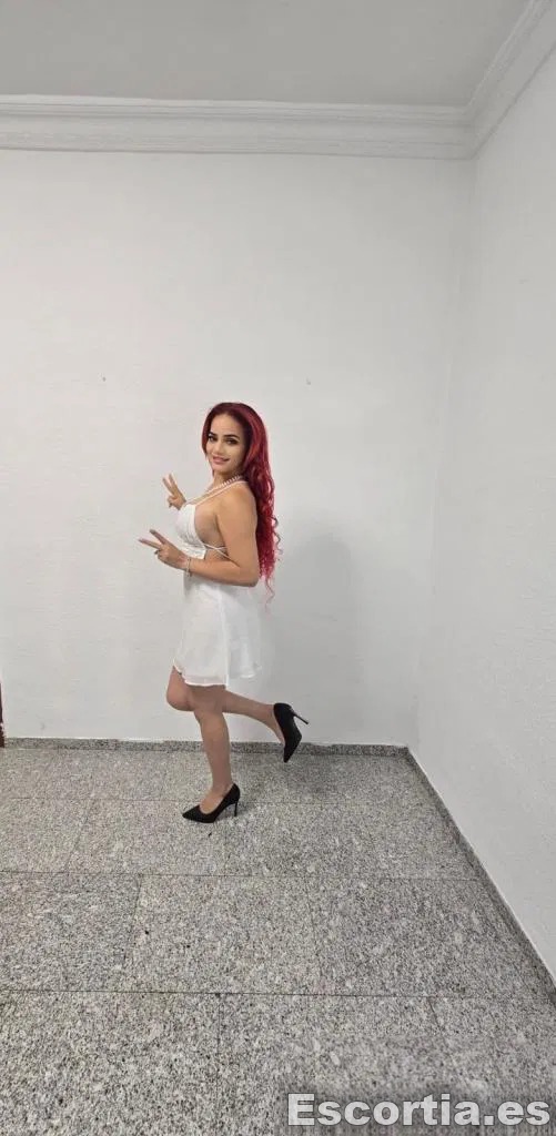Mía photo 3