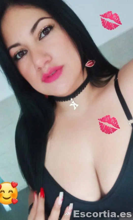 Escort latina 32 photo 9