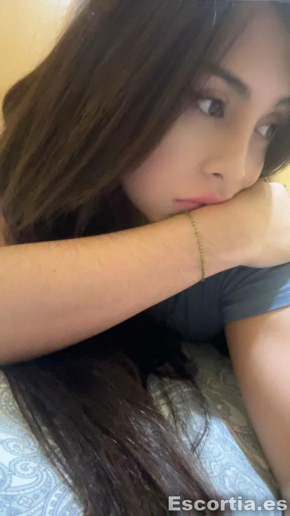Karla Samaniego photo 5