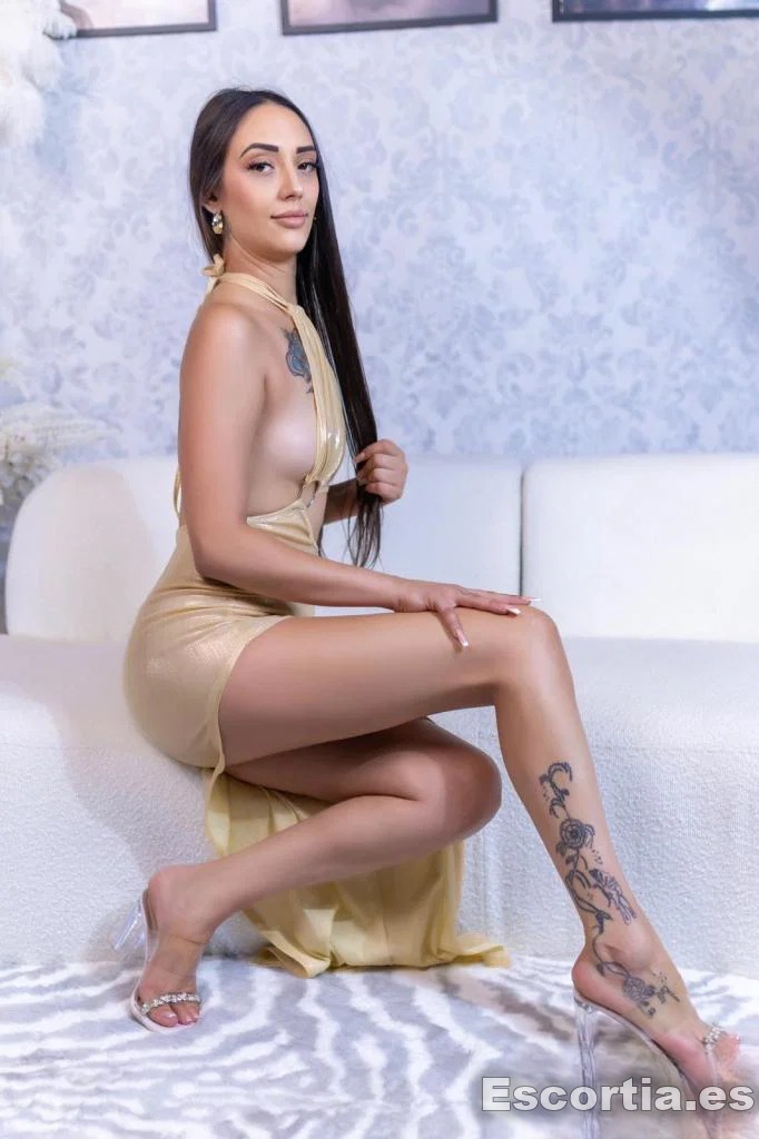 Ari escort Palma