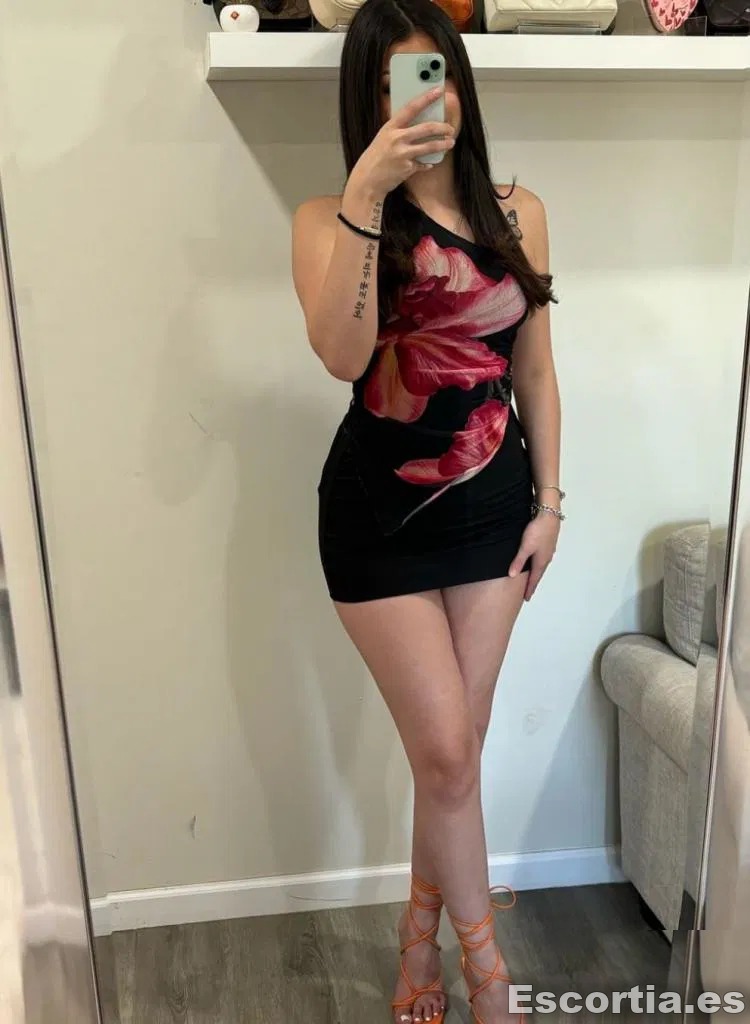 Monica photo 5