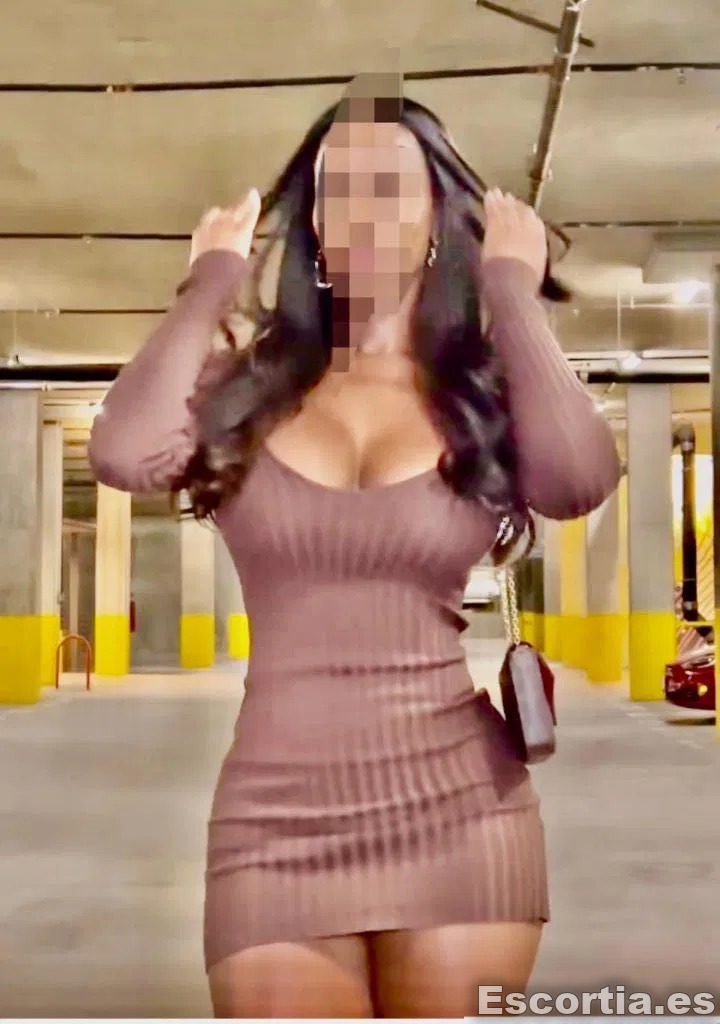 Sandra escort Burgos