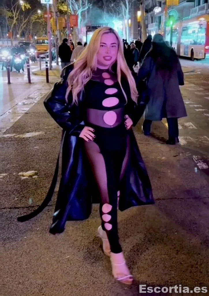Dara escort Valencia