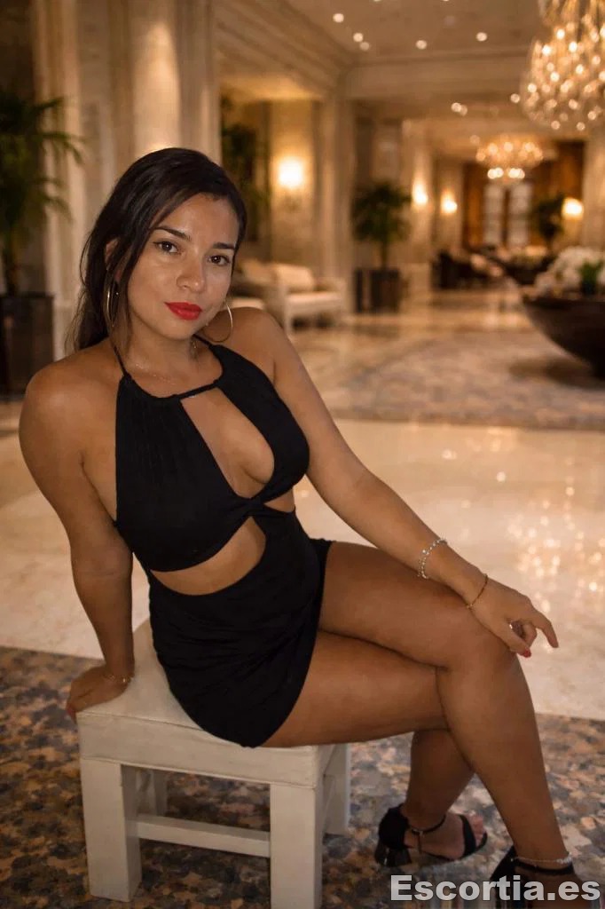 Eva Stone photo 5