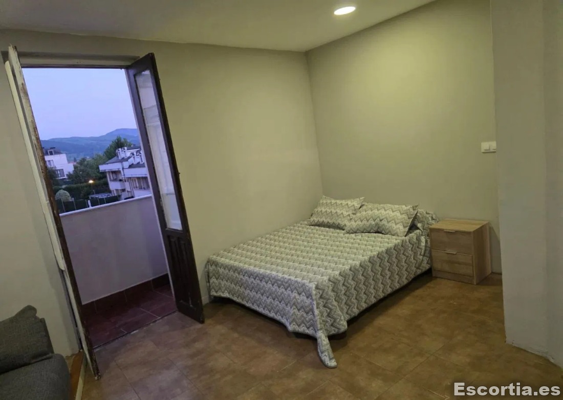 Señorita escort Santander