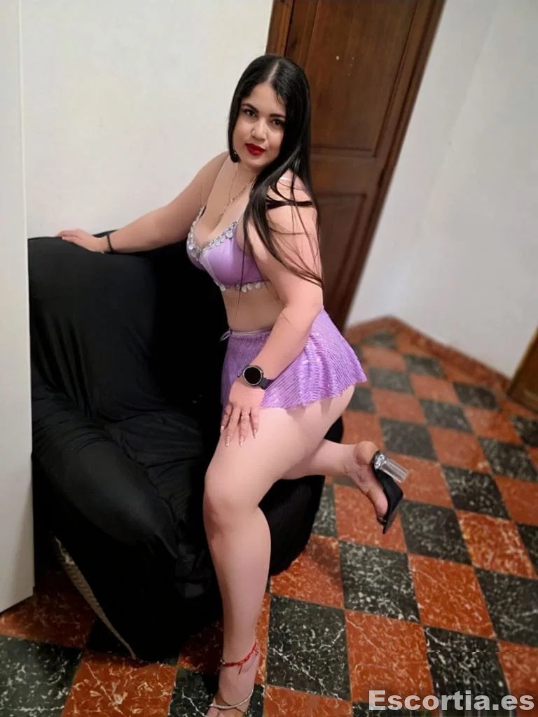 Señorita 28 escort Palma