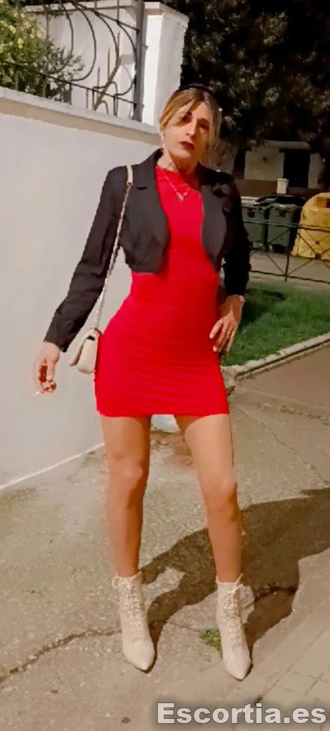 Travesti 34 escort Madrid