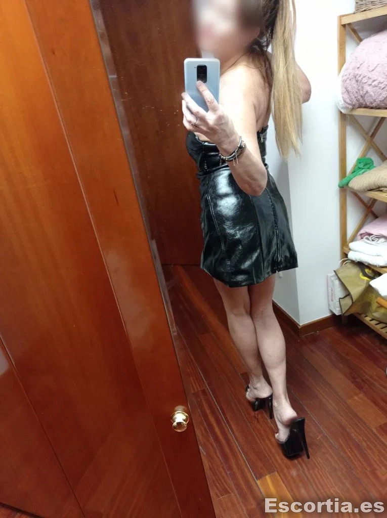 Tania escort Girona