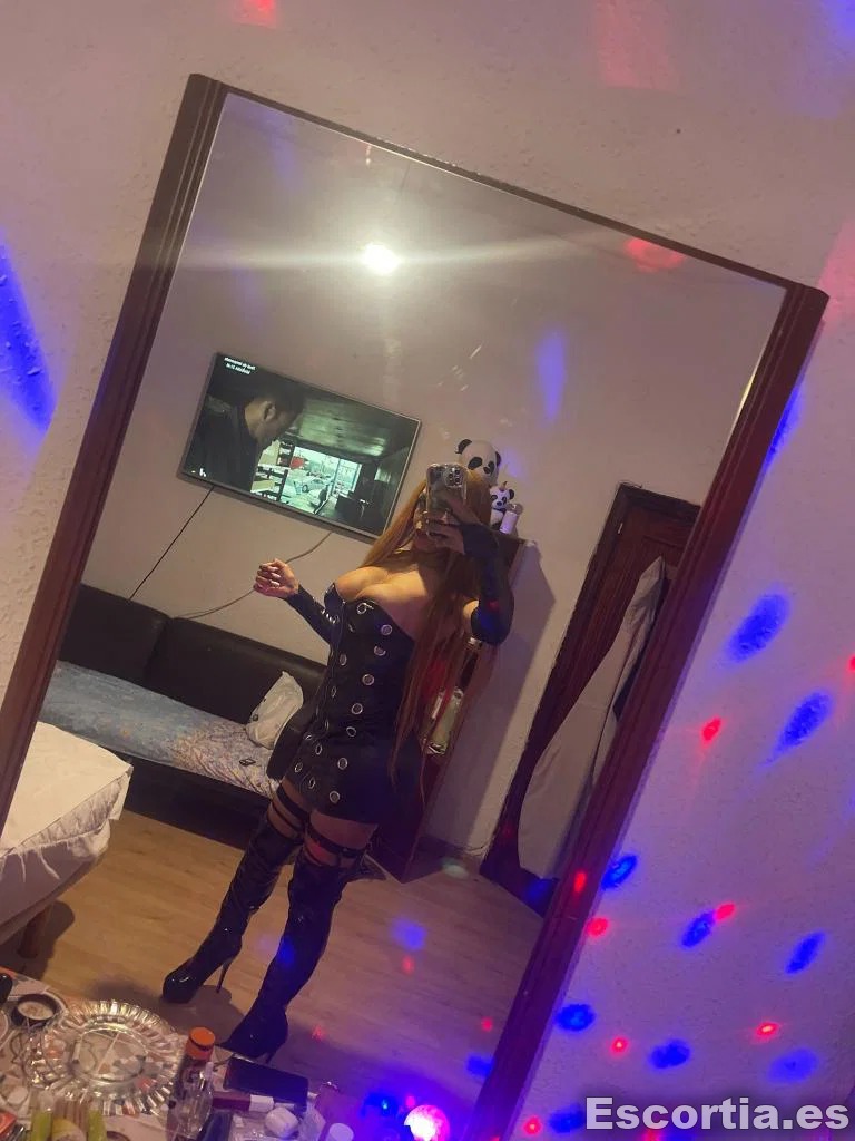 Alexandra photo 3