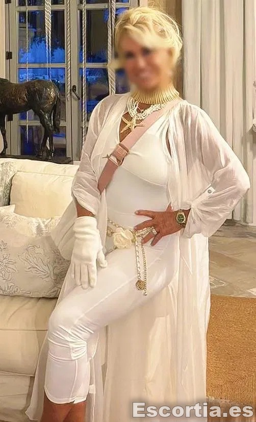 Norma photo 3