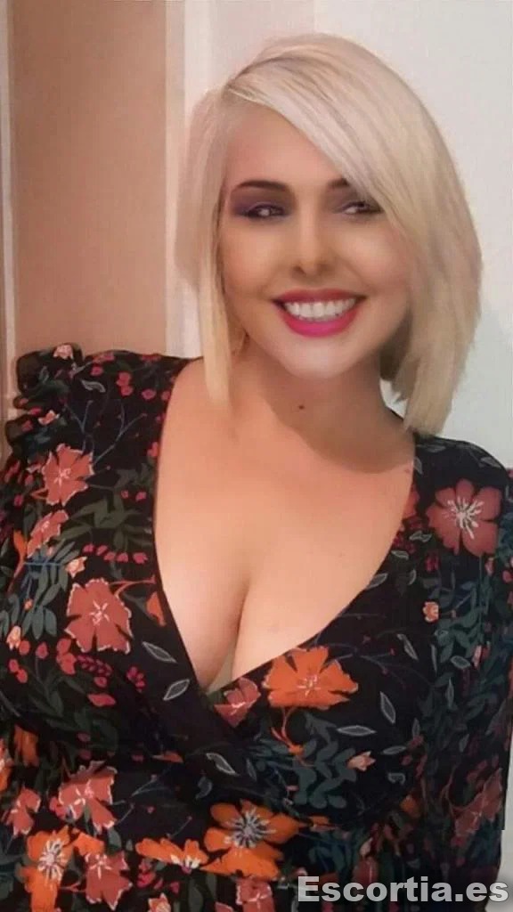 Romina escort Valladolid