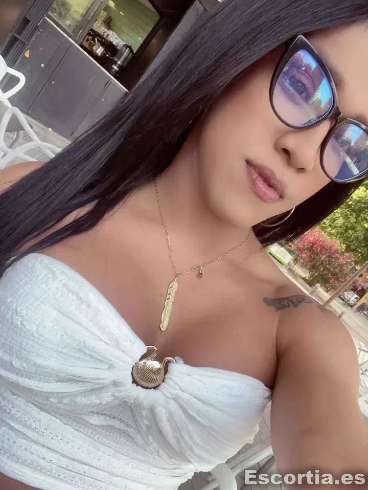 Gina Novedad escort Murcia