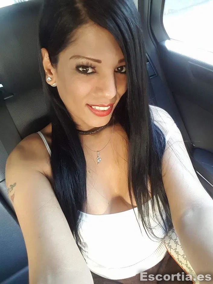 Kenia escort Madrid