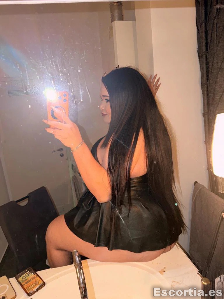 Maria camila photo 3