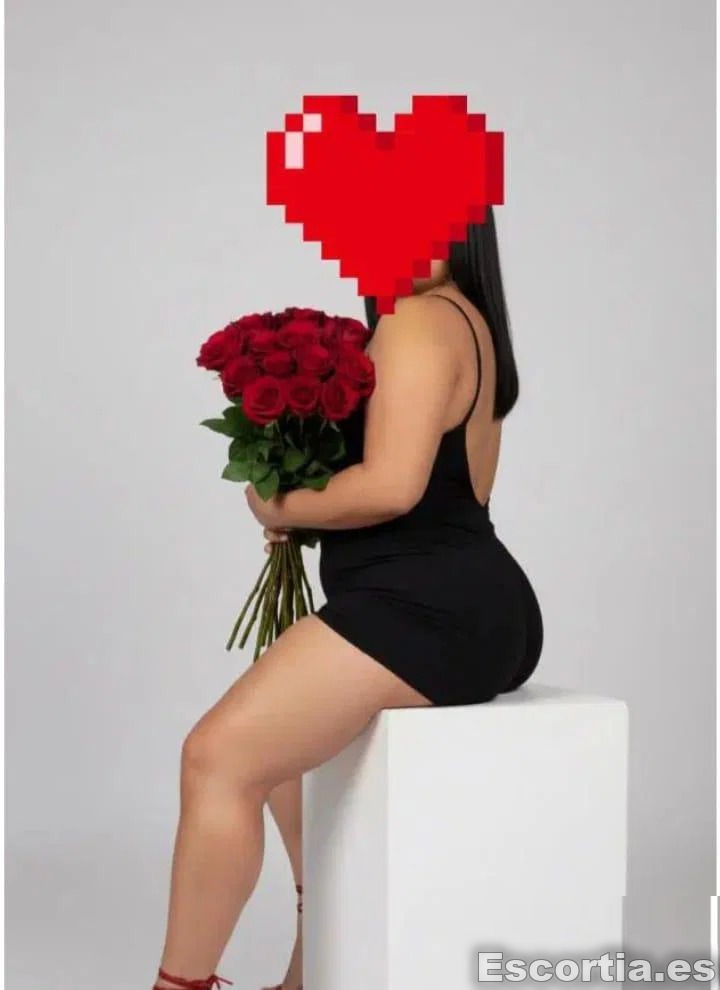Mónica escort Madrid
