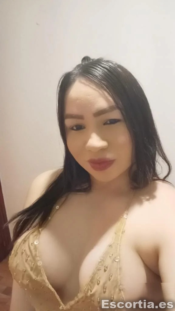 Devora photo 3
