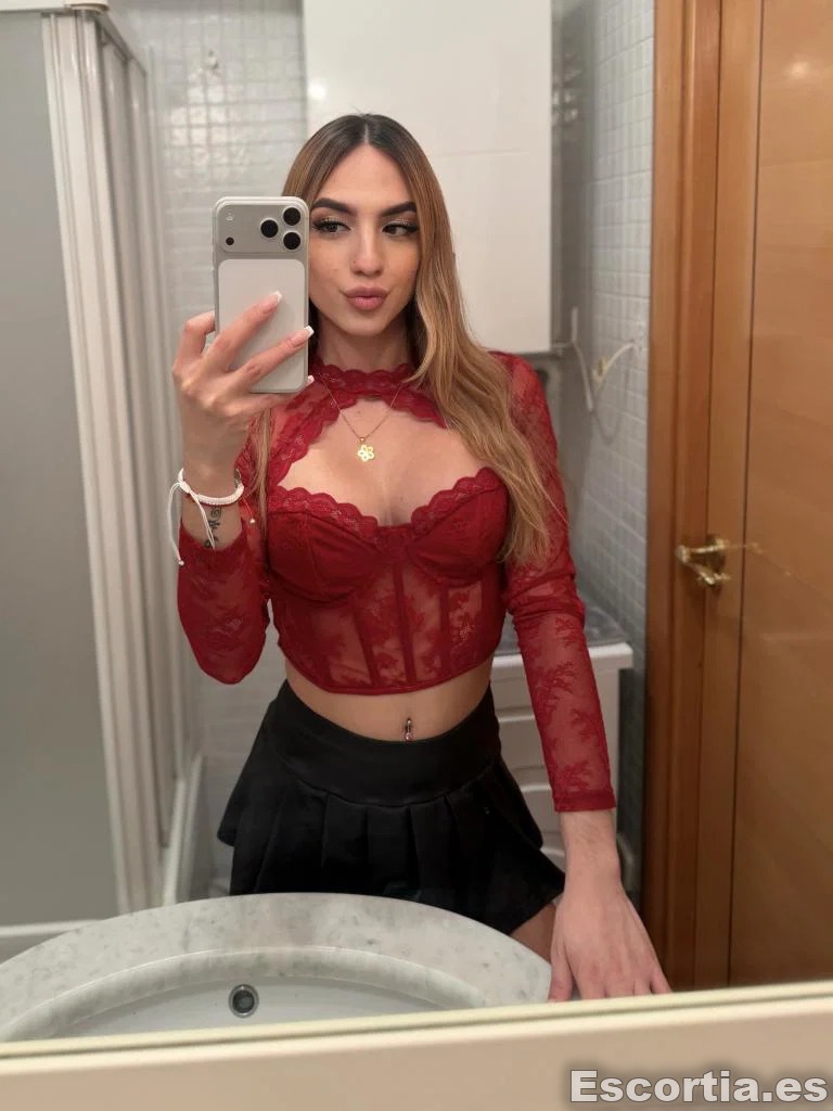 Alejandra photo 5