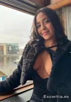 Samantha photo 2
