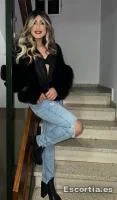 Vicky photo 8