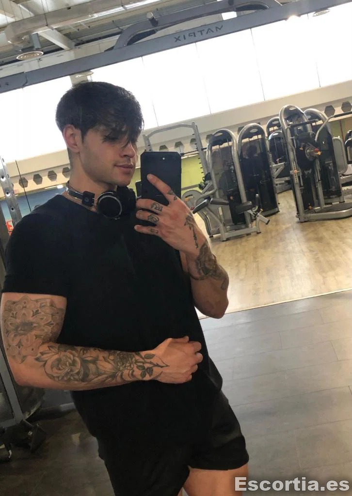 Samuel escort Santander