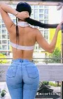 Jennifer photo 8