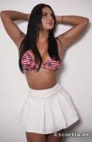 Beatriz photo 6