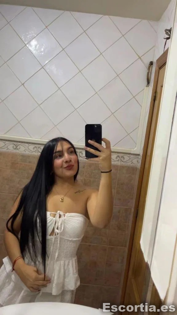 Sara escort Valencia
