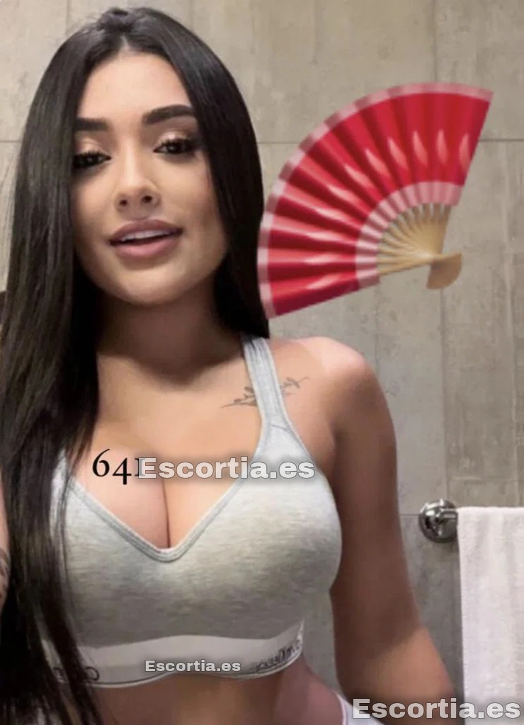 Nathaly photo 8