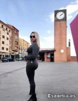Antonella Bueno photo 6