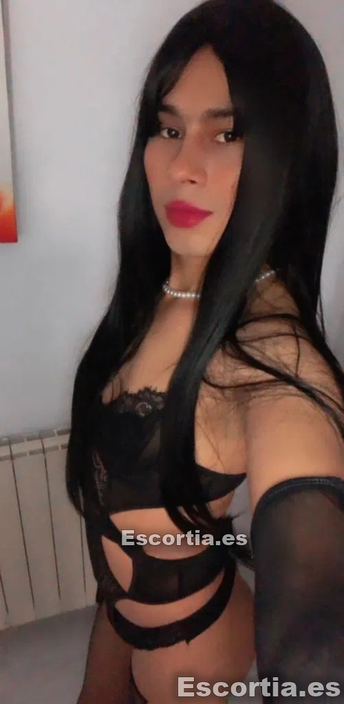 Ariana escort Girona