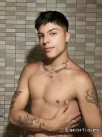 Román photo 2