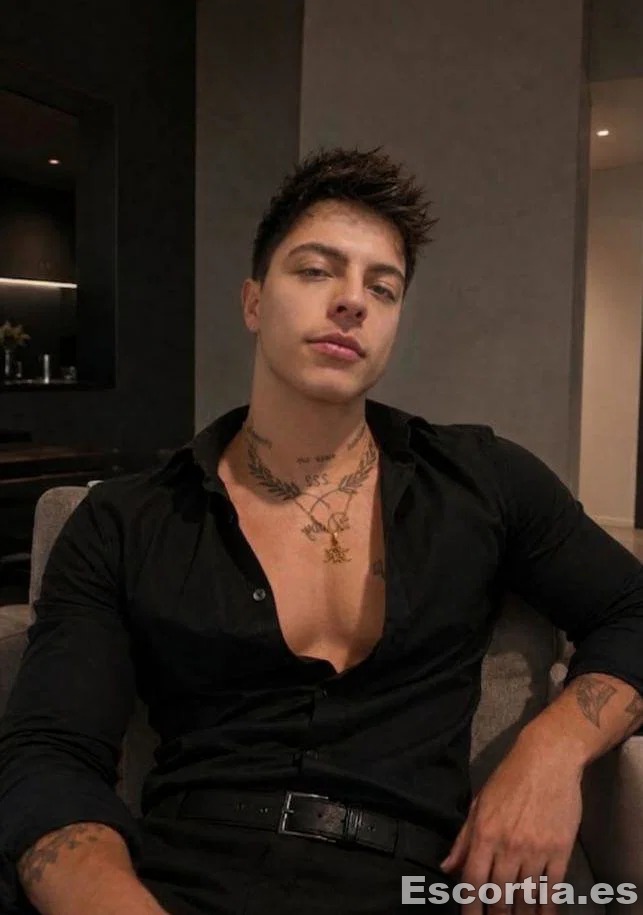 Román photo 3