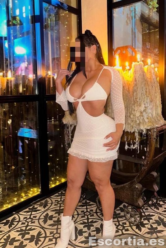 Luna escort Alicante