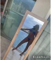 Camila photo 6