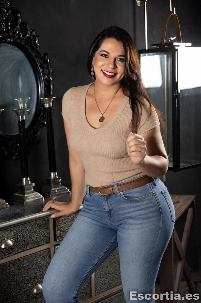 Selena photo 7