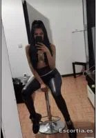 Andrea photo 4