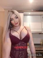 Cinthia photo 2