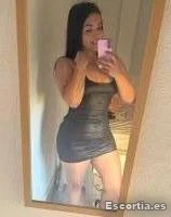 Samantha photo 6