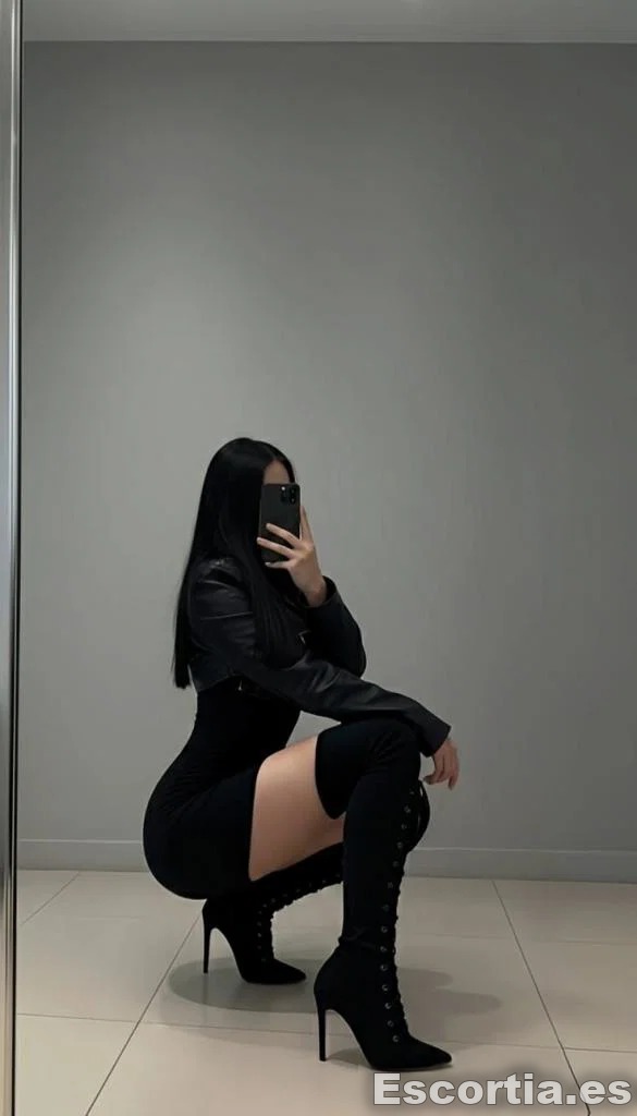 Señorita cubana 19 escort Valencia