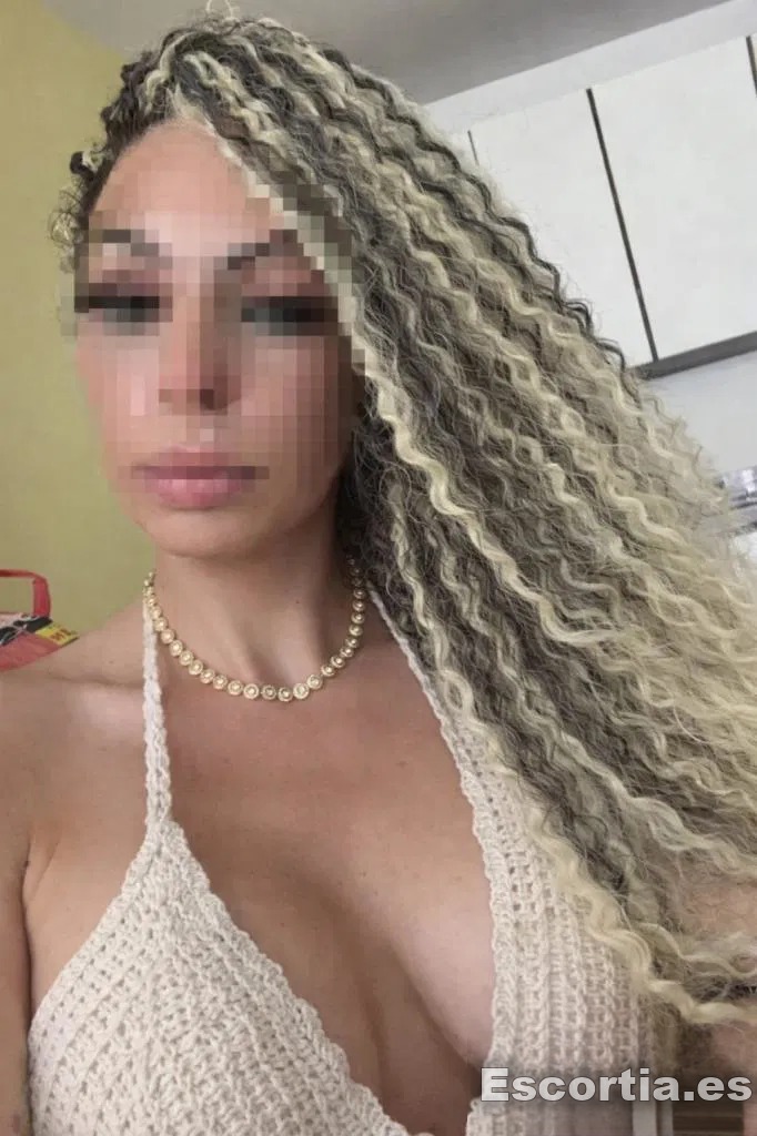 Señorita 32 photo 7