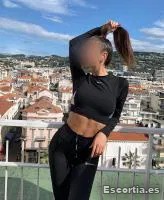 Sara photo 8
