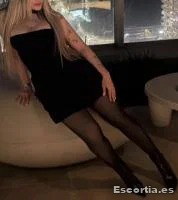 Pamela photo 8