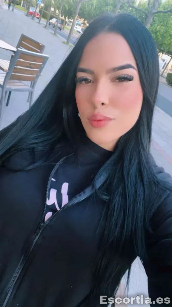 Alejandra photo 3