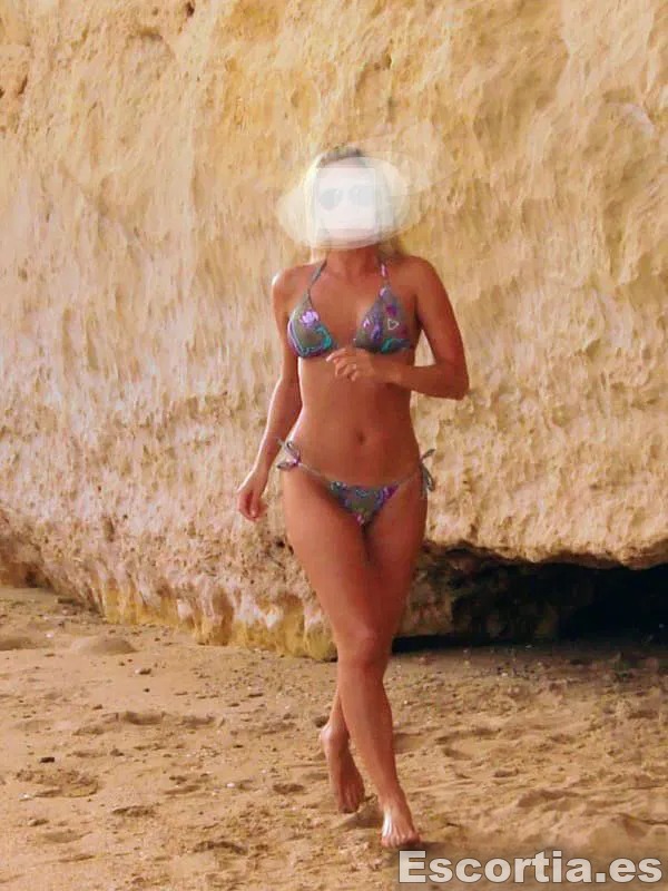 Señorita 40 photo 3