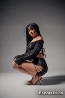 Alison photo 8