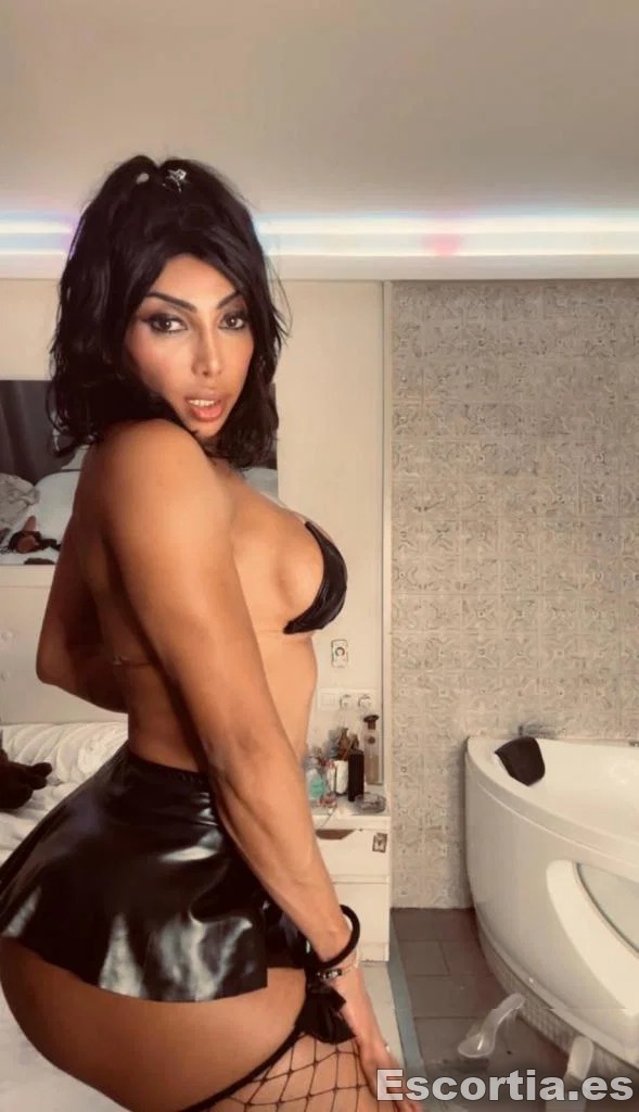 Paula Ferrari photo 3