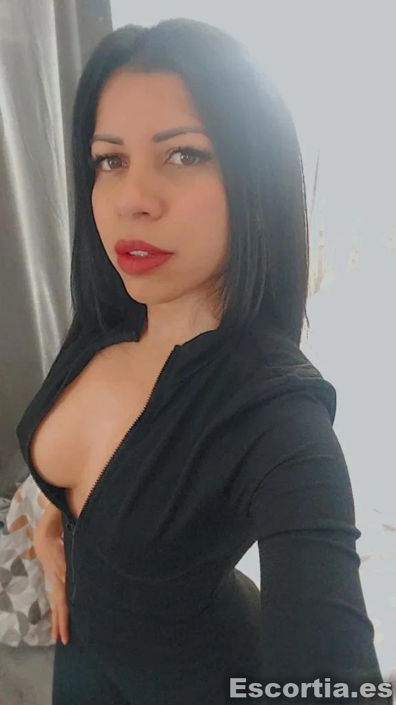 Laura escort Valencia