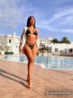 Camila photo 2