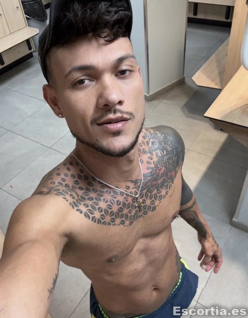 Felix escort Alicante